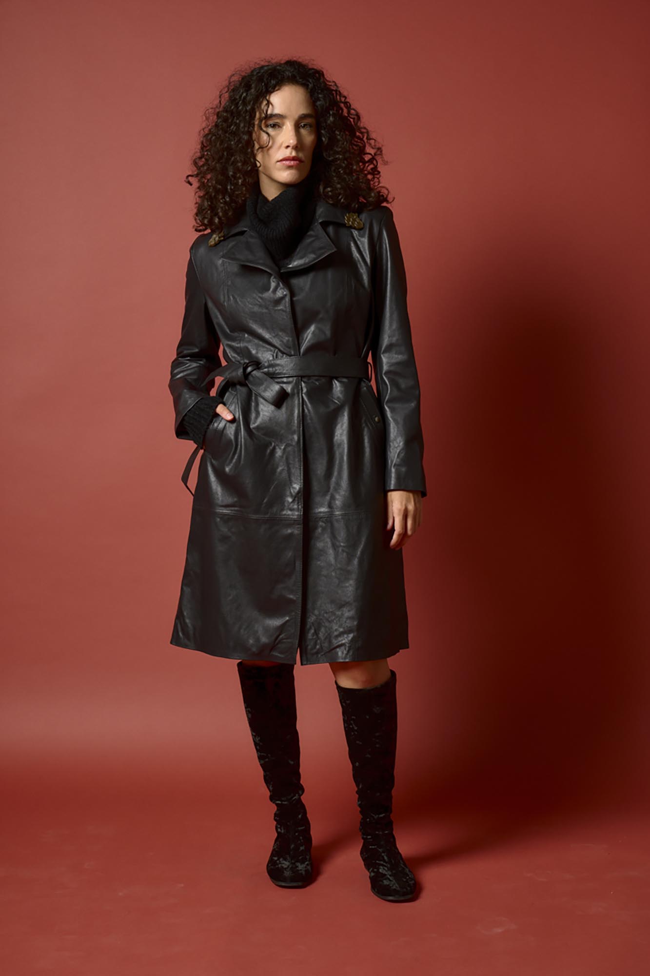 TAPADO DE CUERO FRUTO NEGRO